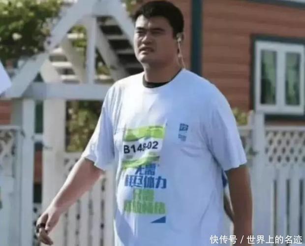 文胖：文班身高不止2.26米 他希望大家关注自己的技术而非尺寸