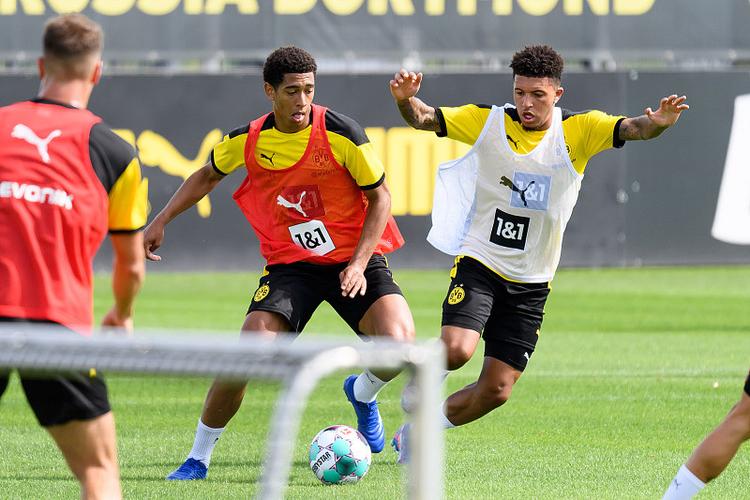 曼联官方:开放参观卡灵顿训练基地,套票售价100英镑