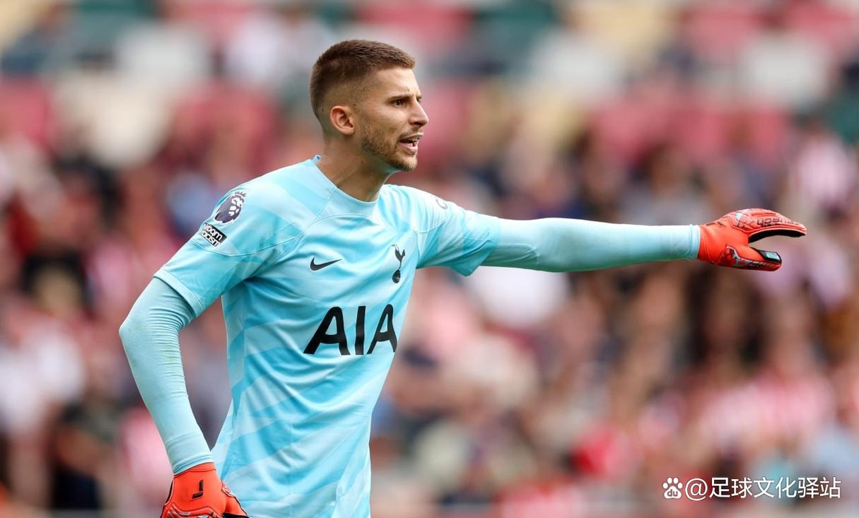 弗兰克：我不喜欢球迷对维卡里奥的嘘声，真正的热刺球迷不会这样